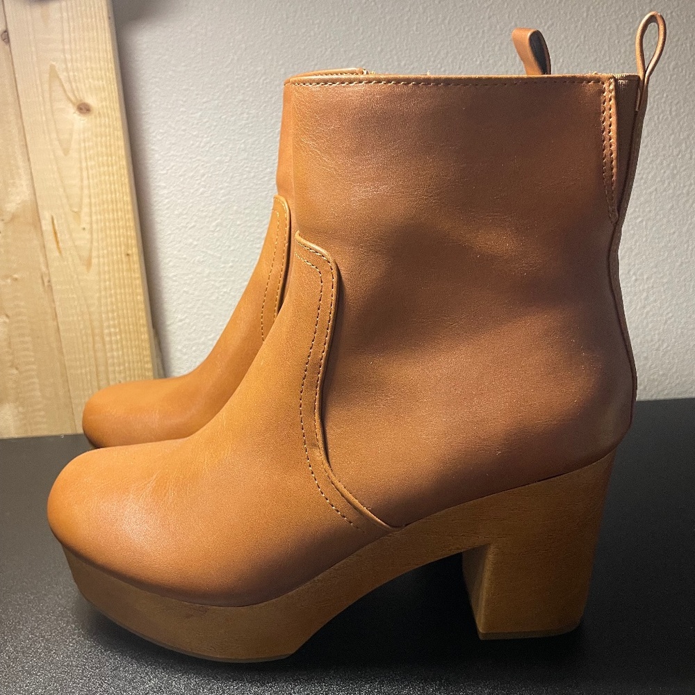 Platform ankle boots, camel color, size 8